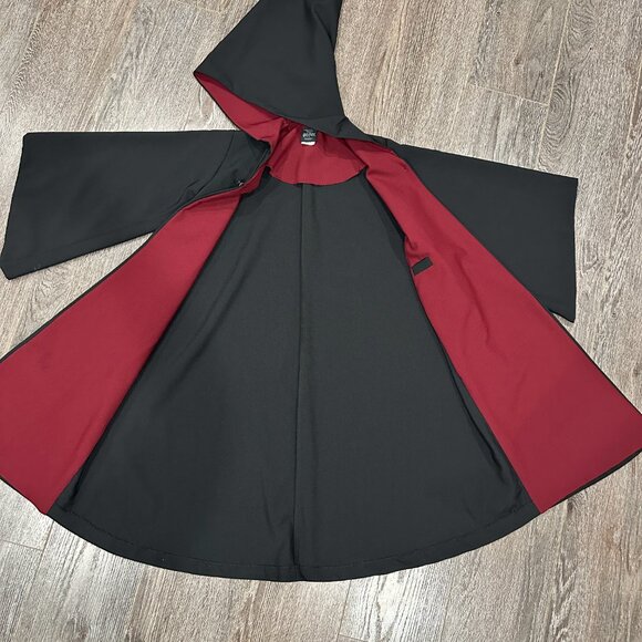 Harry Potter Universal Studios Gryffindor Robe – Size XXXS - Picture 11 of 15